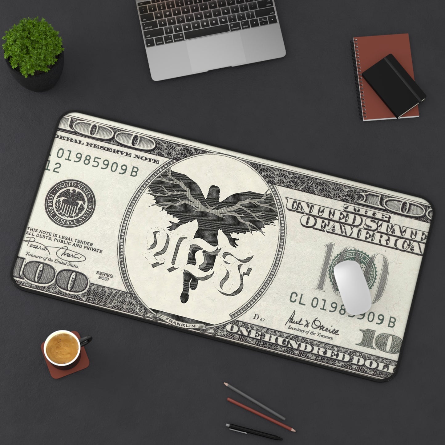 Hunner$ mouse pad